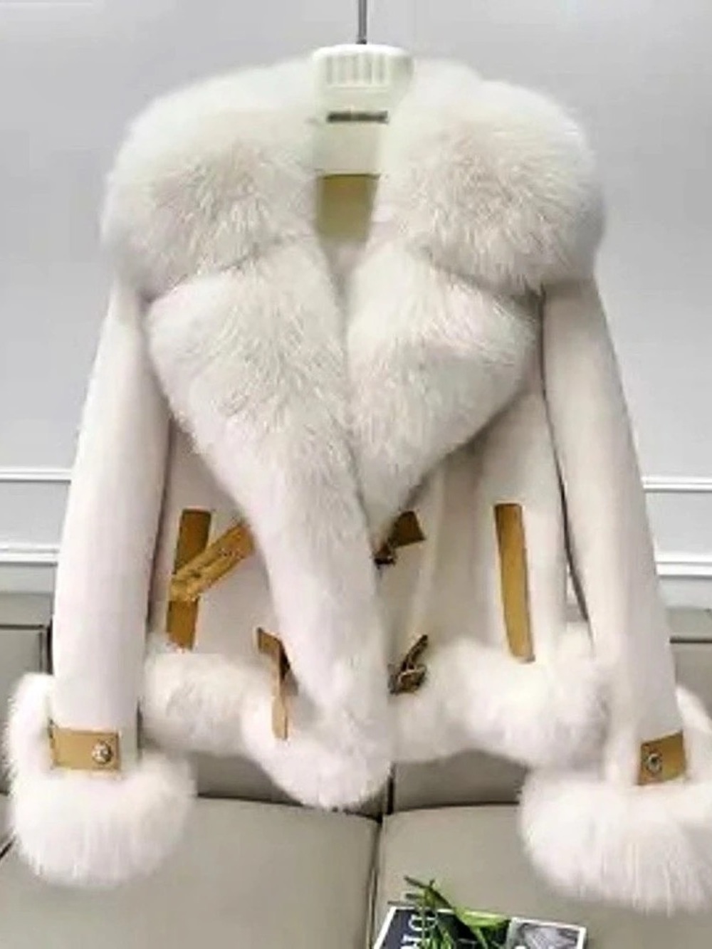 Productseeker White Fur-Trim Jacket